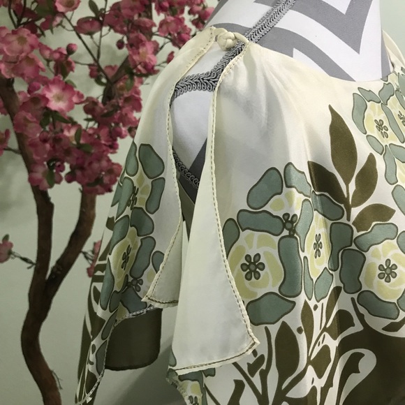 Silk Top - Picture 4 of 4